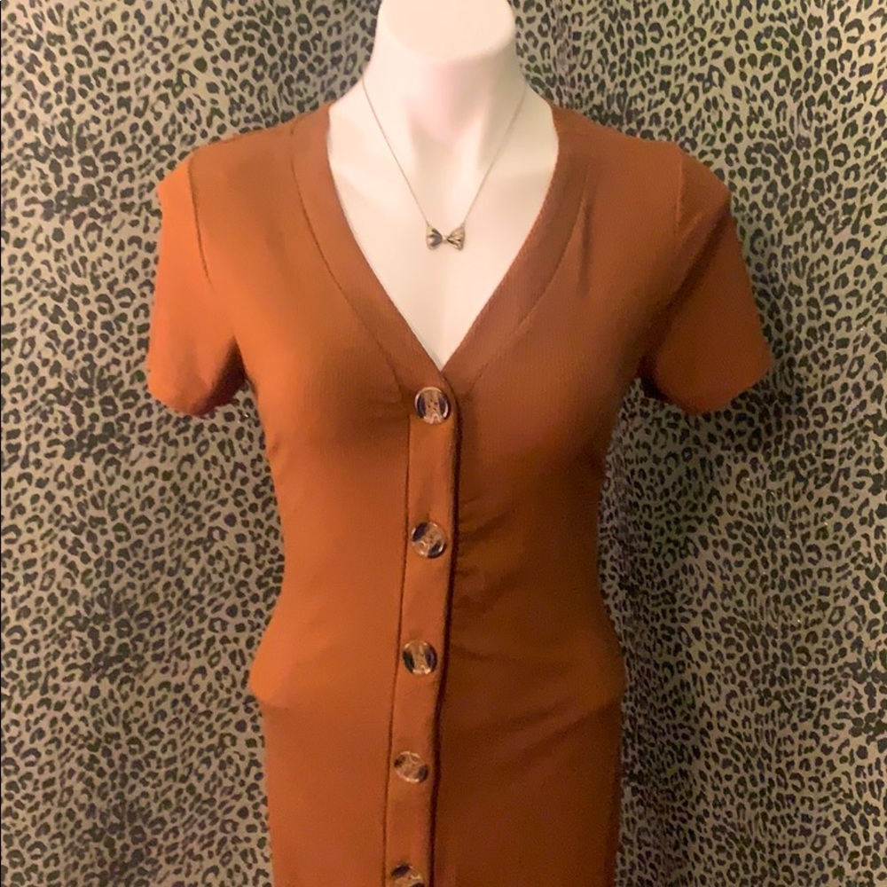 Cap sleeve fitted knit dress
